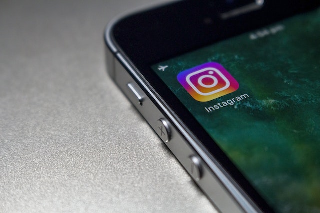 Hur tar man bort marknadsföring på Instagram?